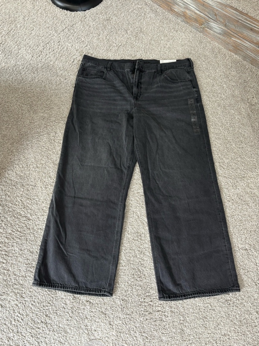 American Eagle Women’s Black Relaxed Wide Leg Jeans Stovepipe High Rise NWT